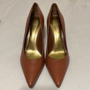 Lauren Ralph Lauren Cognac Heels size 8.5